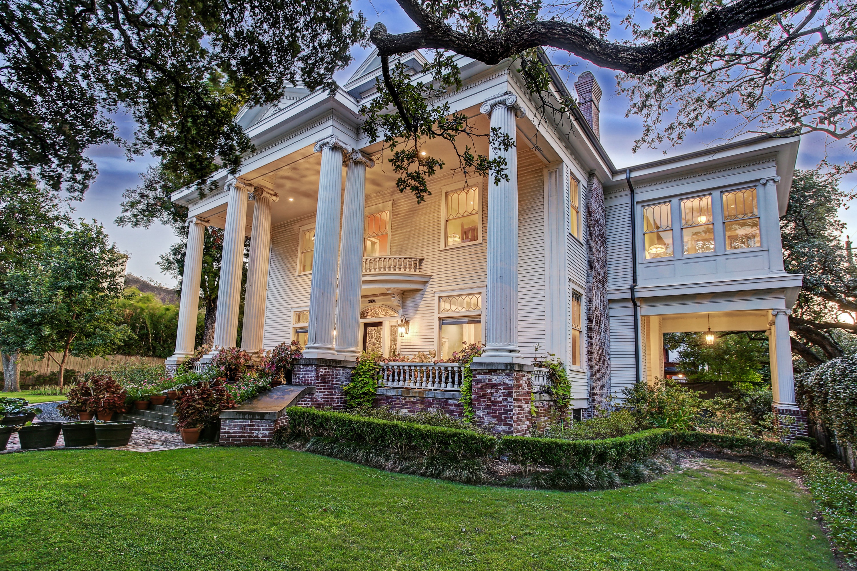 Historic colonial mansion with classical columns
